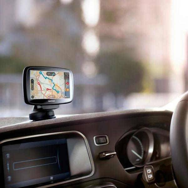 TomTom GO 400 GPS Navigator Tech Specs